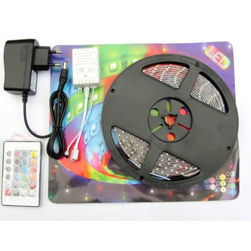 Rola leduri multicolora 5m alimentare+telecomanda Rola leduri multicolora 5m alimentare+telecomanda