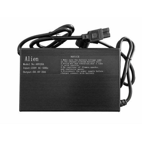 Incarcator scuter, tricicleta electrica Litiu 58.4V 20A Incarcator scuter, tricicleta electrica Litiu 58.4V 20A