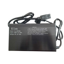 Incarcator scuter, tricicleta electrica Litiu 67.2V 20A Incarcator scuter, tricicleta electrica Litiu 67.2V 20A