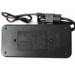 Incarcator scuter, tricicleta electrica Litiu 73V 5A Incarcator scuter, tricicleta electrica Litiu 73V 5A