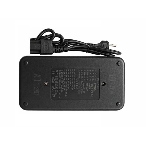 Incarcator scuter, tricicleta electrica Litiu 84V 5A Incarcator scuter, tricicleta electrica Litiu 84V 5A